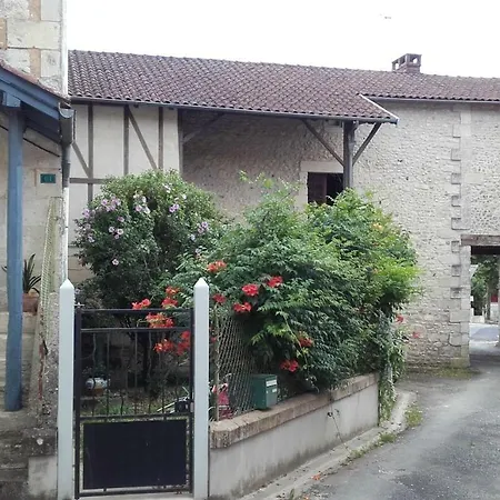 Gite Antonne Hébergement de vacances
